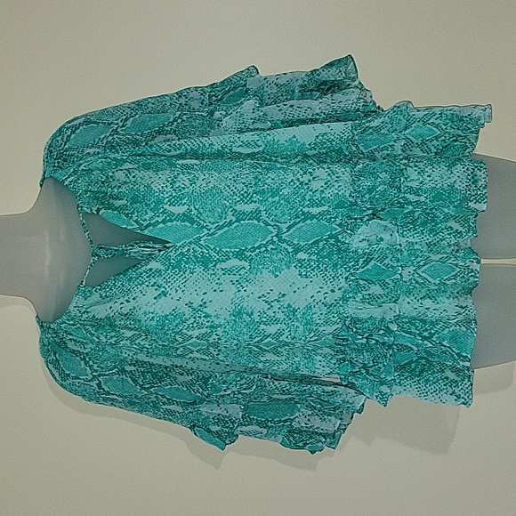 Diane Von Furstenberg Ruffle Silk Chiffon Blouse green teal sz Medium - Picture 3 of 8